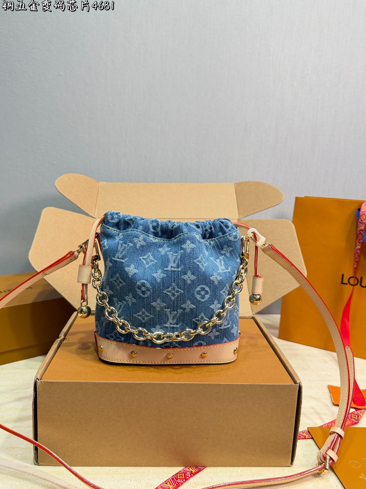 LV Luxury Monogram Handbag Monogram Canvas Denim Fabric Daily Use
